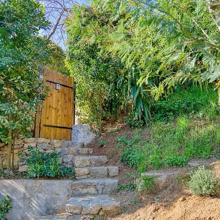 Gulf Of St Tropez 3 Rooms, Garden, Private Pool