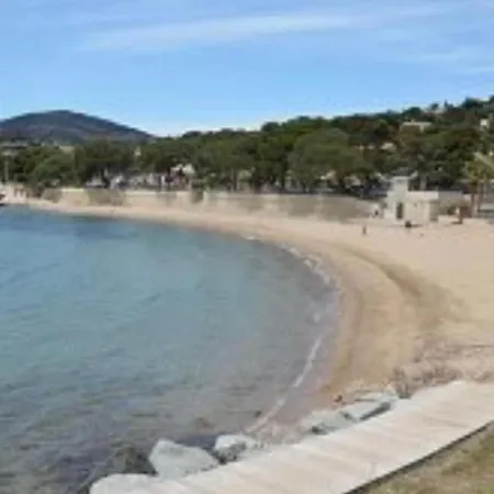 Gulf Of St Tropez 3 Rooms, Garden, Private Pool Apartment Sainte-Maxime